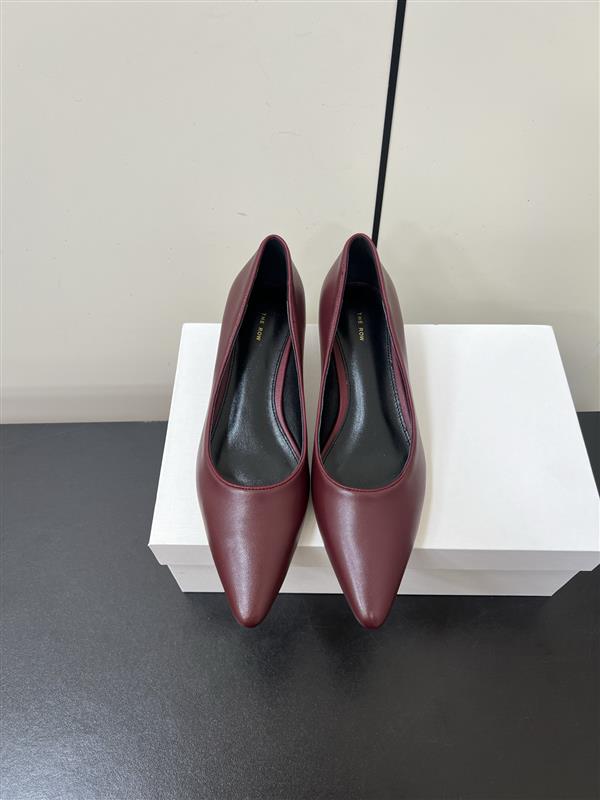 2025112717393733 310